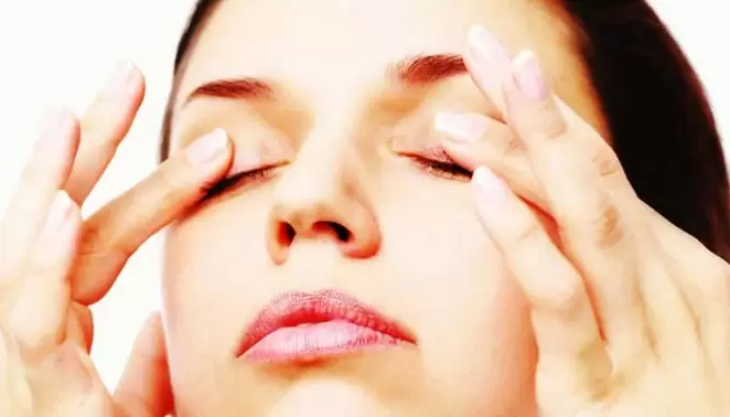 Eye exercises to restore vision